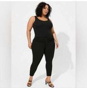 Torrid Feel the Fit Black Denim Jean Womens Sz 18R Bombshell Skinny